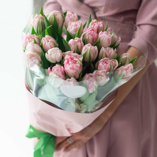 25 Розовых Тюльпанов